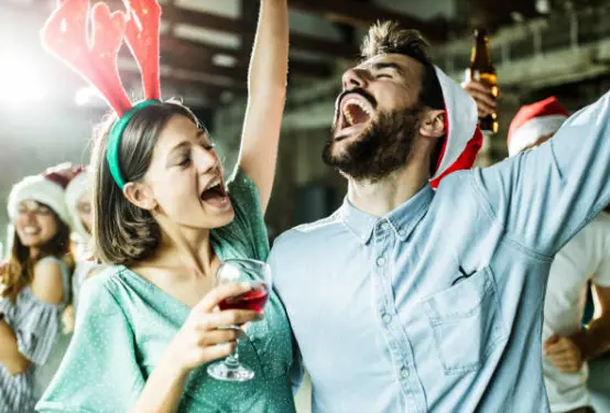 You are currently viewing 13 Festive Season Hacks  That Allow You To “Have Your Cake & Eat It Too”