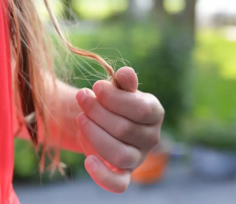 Read more about the article 11 Natural Remedies That Prevent Hair Loss & Promotes Hair Regrowth